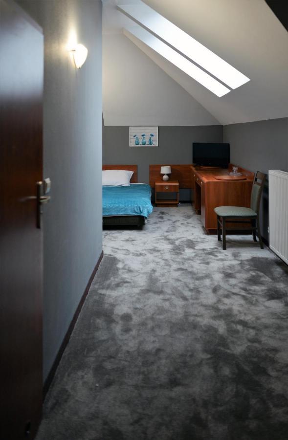 Gosciniec Czarci Mlyn Bed & Breakfast Będzin Dış mekan fotoğraf