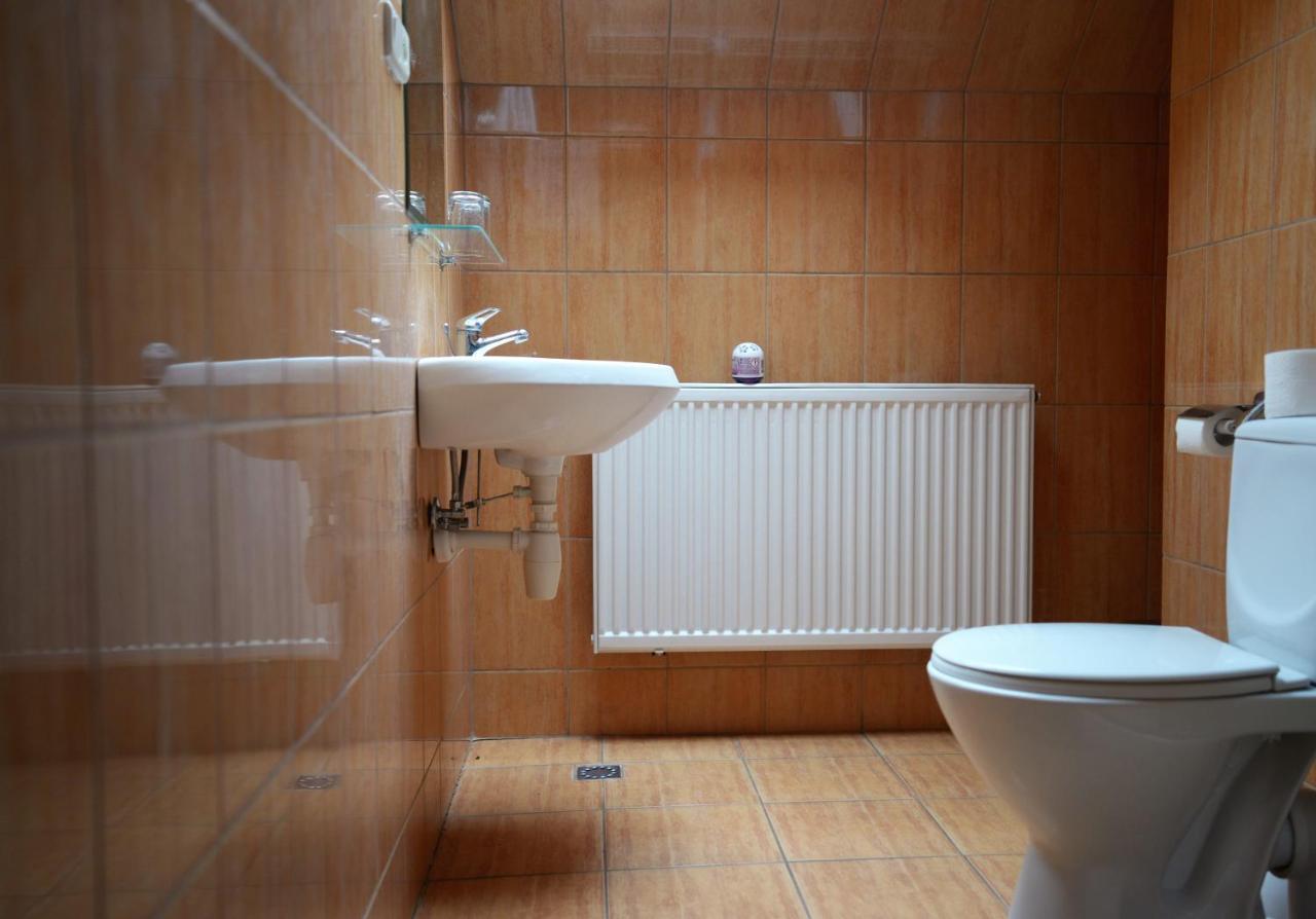 Gosciniec Czarci Mlyn Bed & Breakfast Będzin Dış mekan fotoğraf