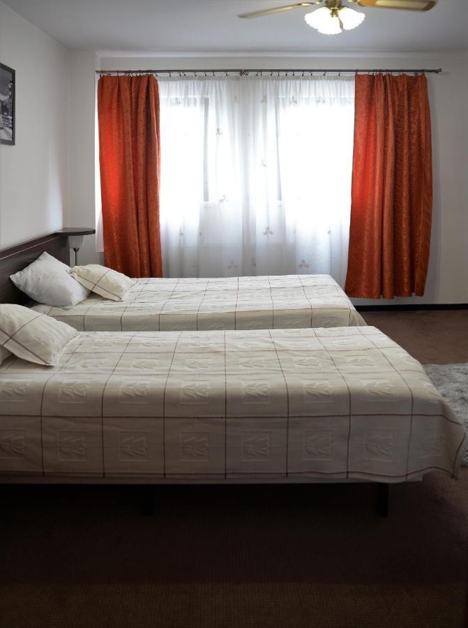 Gosciniec Czarci Mlyn Bed & Breakfast Będzin Dış mekan fotoğraf