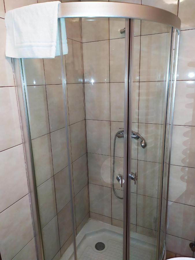 Gosciniec Czarci Mlyn Bed & Breakfast Będzin Dış mekan fotoğraf