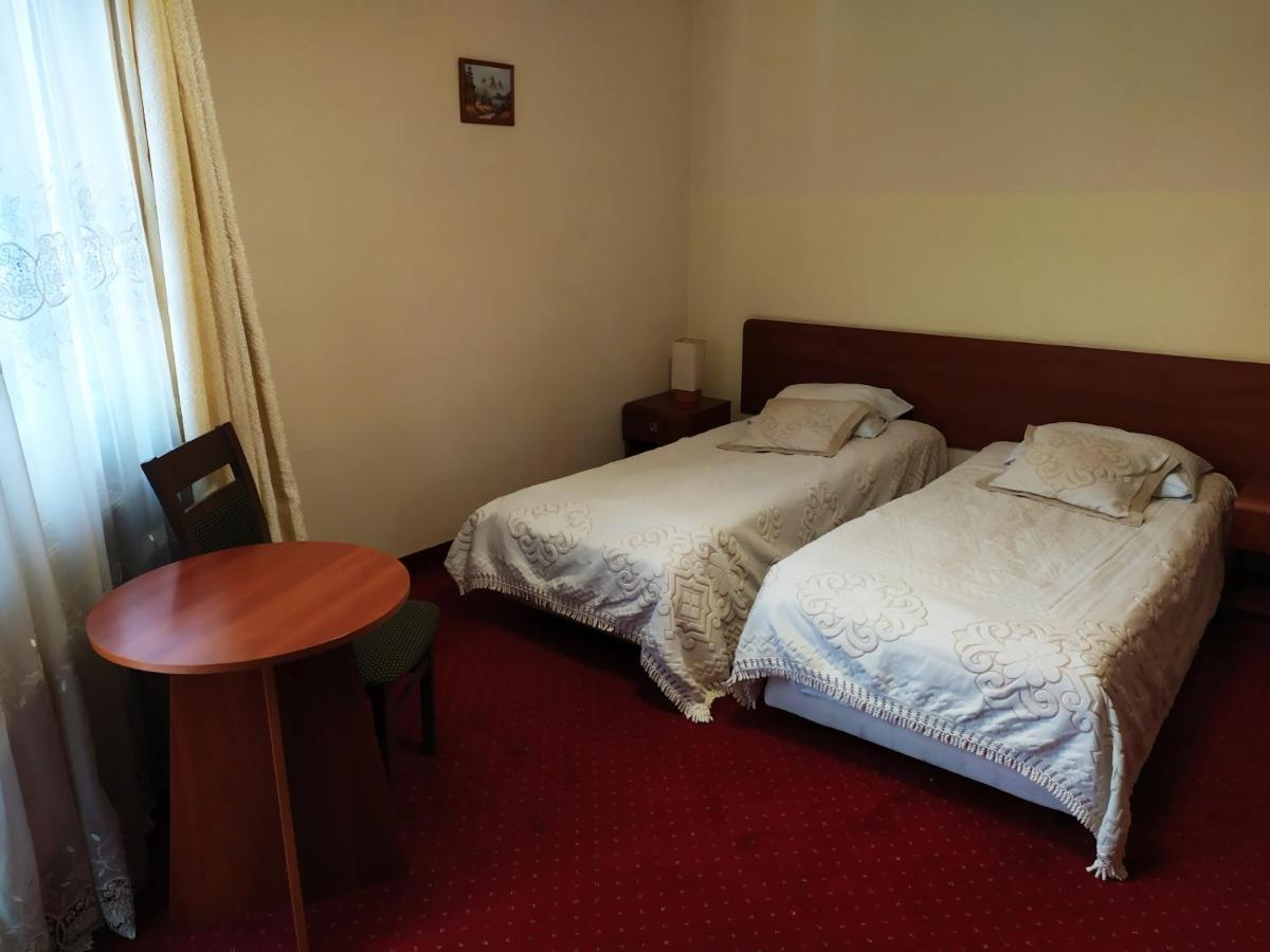 Gosciniec Czarci Mlyn Bed & Breakfast Będzin Dış mekan fotoğraf